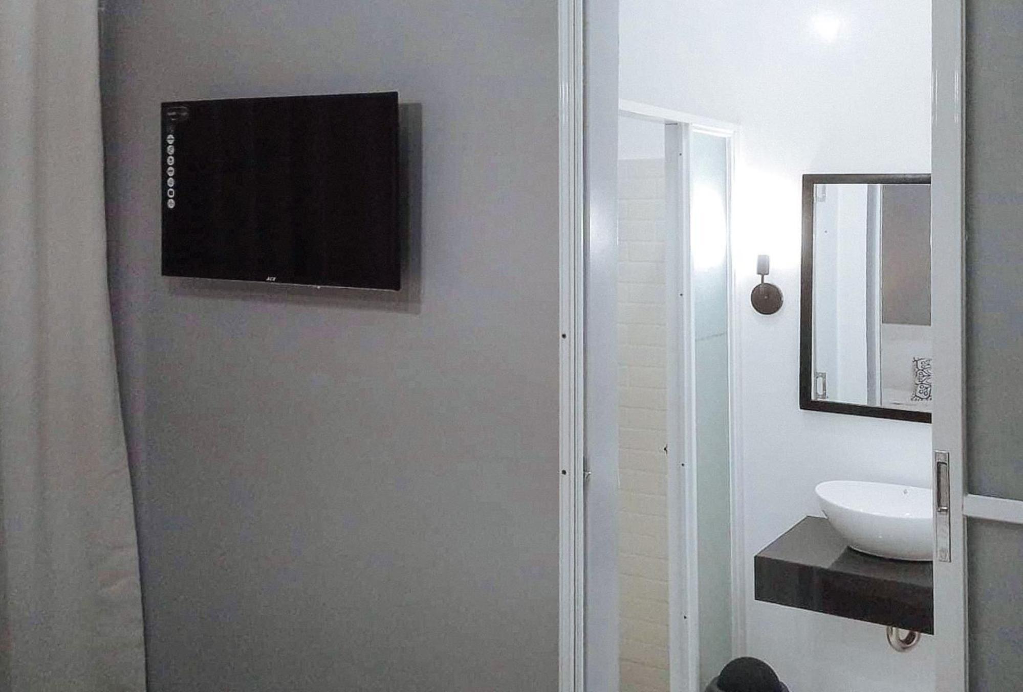 Angels Bed And Breakfast Sipalay City By Reddoorz Extérieur photo